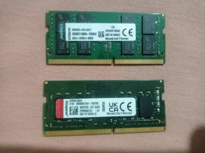 Kit 2 pentes de Memória RAM para notebook DDR4 8GB Kingston (totalizando 16GB)