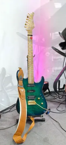 Guitarra Super Strato Music Maker Verde