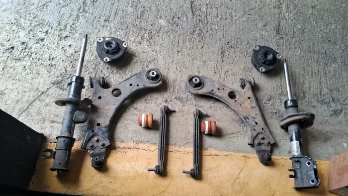 Suspensão completa dianteira jeep Commander