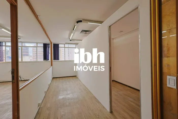 Conjunto de Salas Comercial para Aluguel no Centro-Sul BH