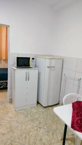 Kitnet individual para solteiro bairro santa Efigênia fácil acesso a região hospitalar 