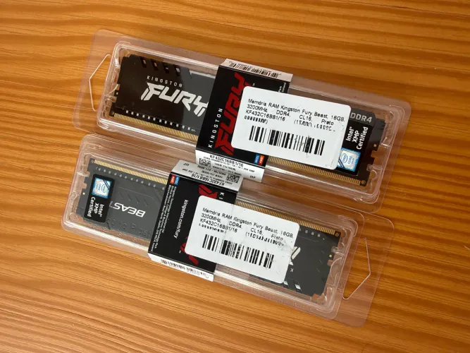 Memória 32GB (2x16) Kingston Fury DDR4 3200MHz CL16 Lacradas NF e Garantia do Kabum