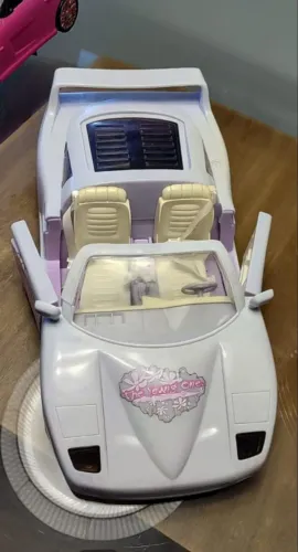 CARRO BARBIE