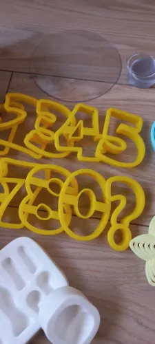 Vendo material para iniciante em biscuit 