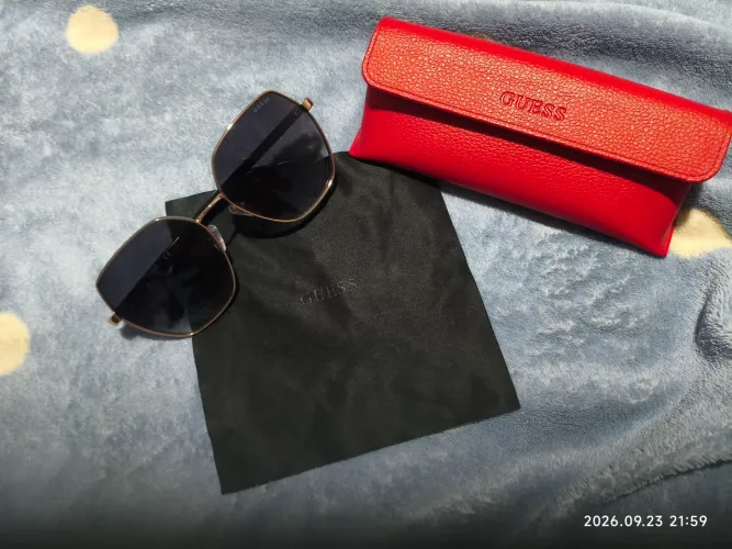 Óculos de sol Guess Feminino