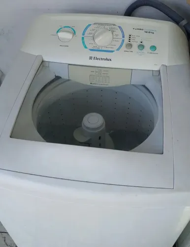 Máquina de lavar Electrolux 12kg funcionando perfeitamente entrego