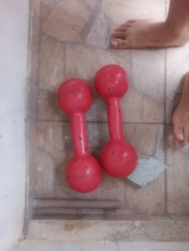 Par de halteres emborrachados 9kg
