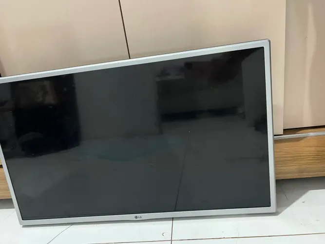 Vendo tv smart LG 32 polegadas