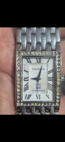 Relógio TECHNOS TANK À QUARTZ - FUNCIONAMENTO OK