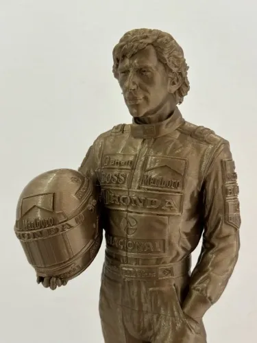 Item Decorativo Ayrton Senna - Ouro envelhecido em Impressão Tridimensional 