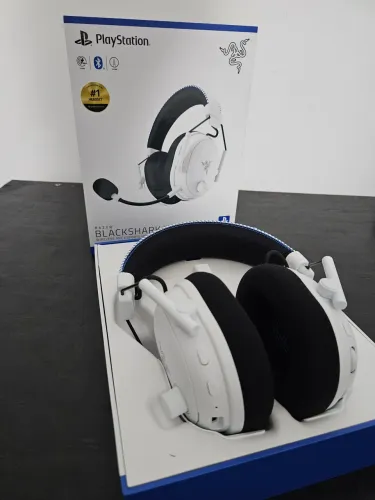 Razer blackshark V3 PRO branco