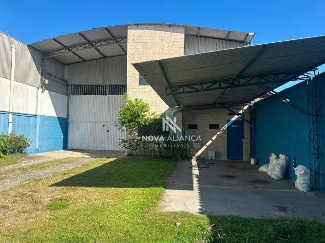 Galpão para alugar, 480 m² - Jockey de Itaparica - Vila Velha/ES