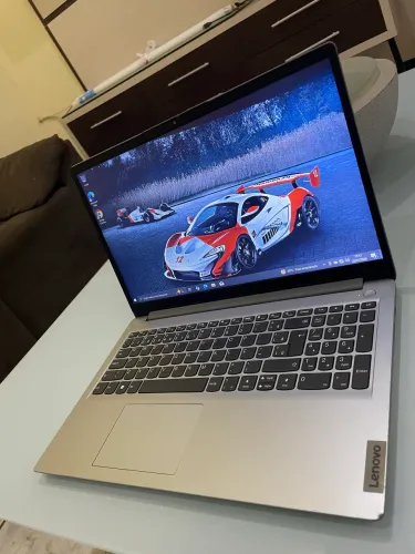 Vendo New Lenovo iDeapad i3-12ª GTH com SSD