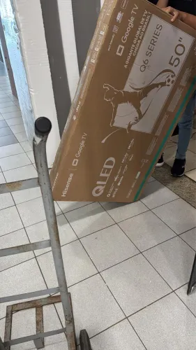 SMART TV HISENSE 50" QLED - HDR10+ - Q6 SERIES -