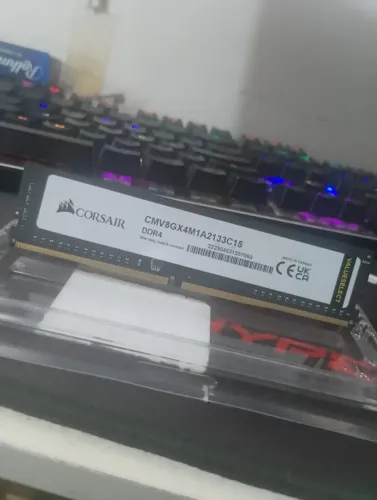 Memória DDR 4 8gb Corsair 
