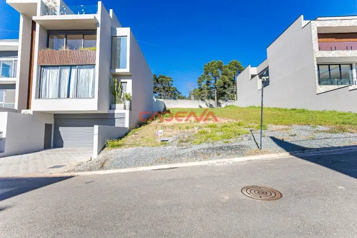 Lote à venda no Santa Cândida