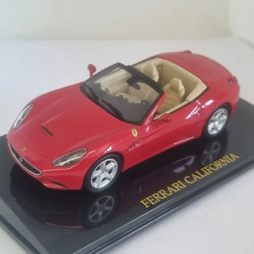 Ferrari California 1:43