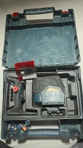 Nível A Laser Bosch GCL 2-50 C Profissional + Acessórios RM2 BM3