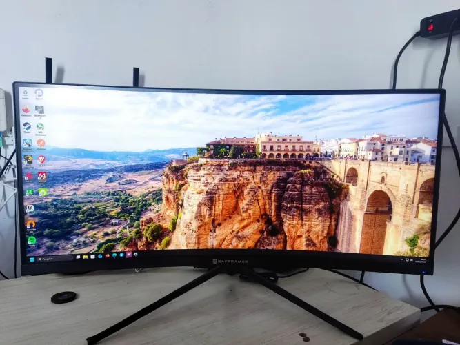 Monitor 30 polegadas ultrawide curvo 200hz 