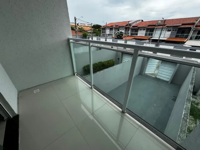 Duplex em Condomínio Fechado na Maraponga