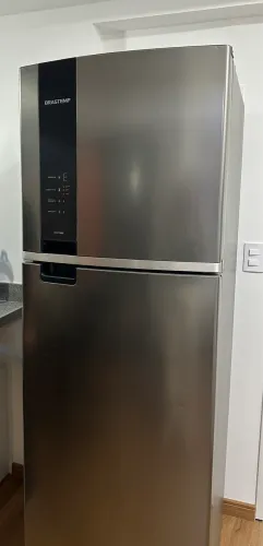 Geladeira Brastemp 385L Frost Free