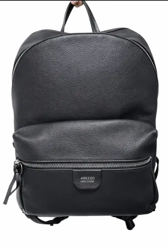 MOCHILA DE COURO AREZZO