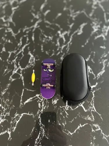 Skate de dedo personalizado completo