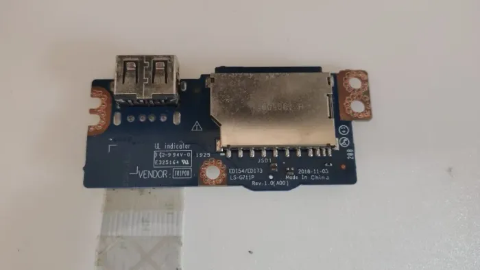 Placa Usb Leitor Cartão Dell Inspiron 3580 Dp/n 0c4nn1