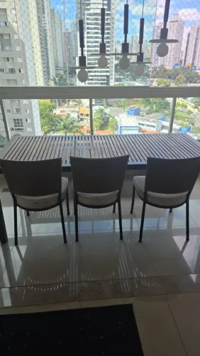 MESA comprada na MAC