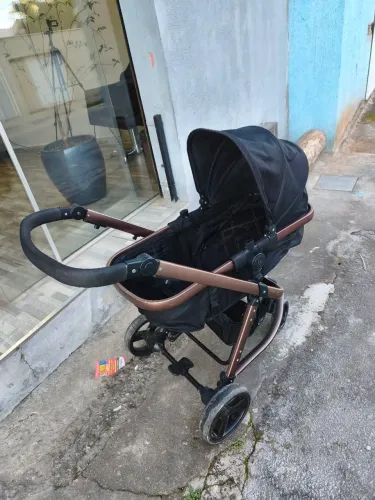URGENTE Carrinho de Bebê Galzerano Modelo Europeu 