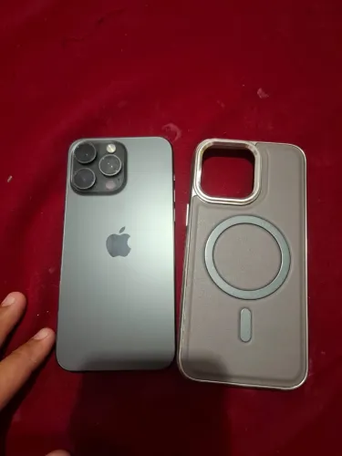 Vendo iPhone 15 pro max 1tb impecável