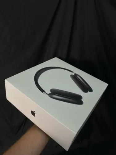 AirPods Max