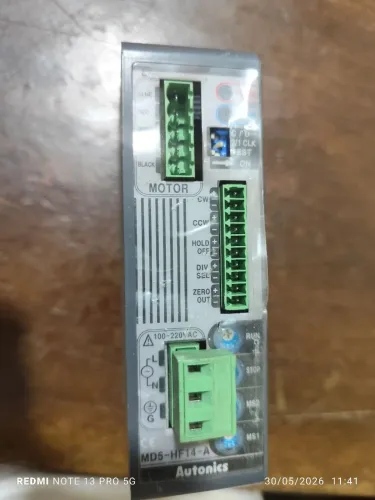 Driver de motor de passo de 5 fases Autonics MD5-HF14-A.