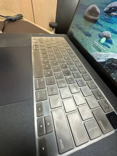 MacBook Air M2 15 polegadas