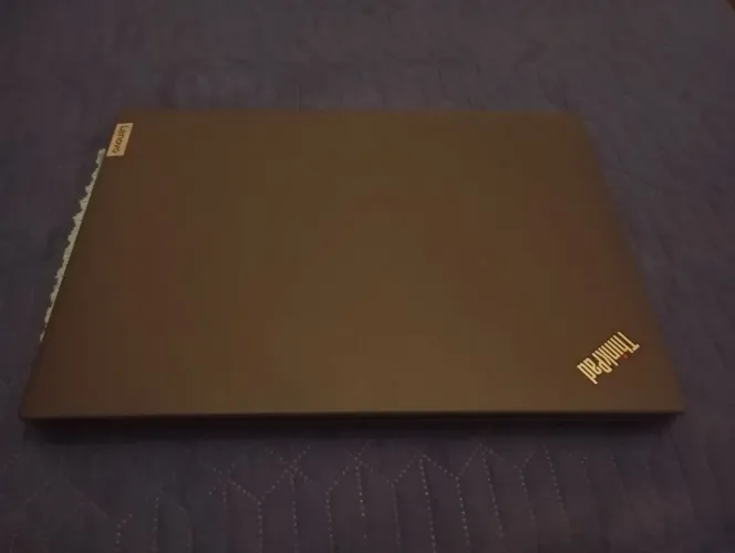 Notebook Thinkpad T14 Ultra com leitor biométrico e 3 anos de garantia