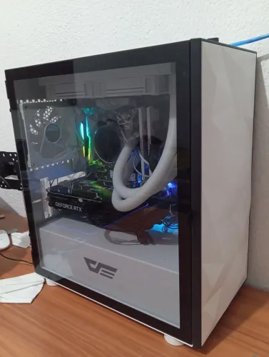 GABINETE + WALTER COOLER