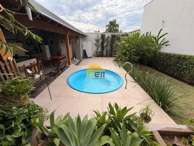 Casa para Venda em Presidente Prudente, Parque Residencial Nosaki, 2 dormitórios, 1 suíte,