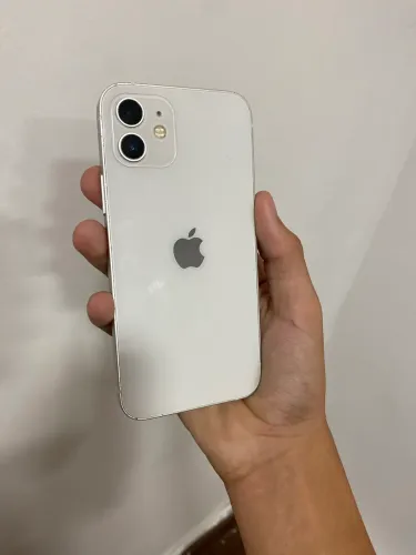 IPHONE 12 