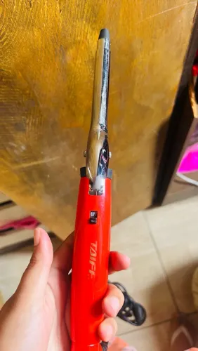 Modelador de Cachos Babyliss Taiff Vermelho Bivolt - Usado