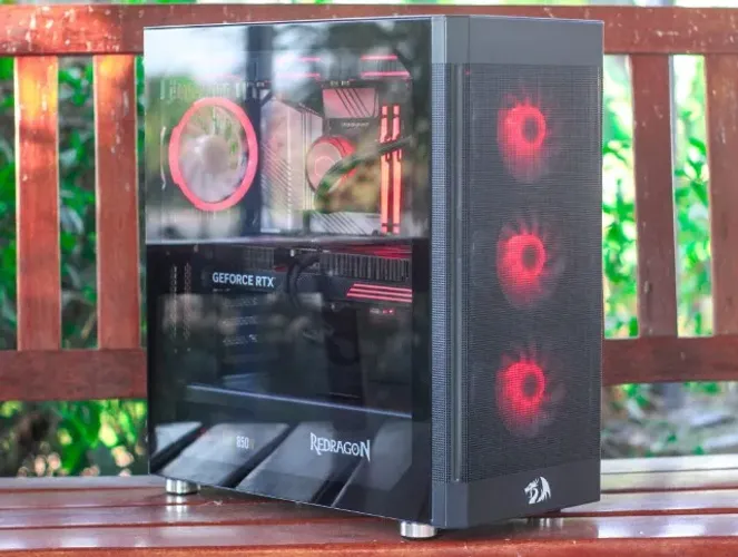 i7 14700K - 32GB - RTX 5070Ti