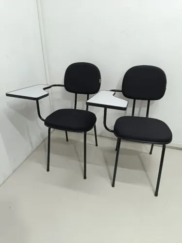 Cadeira universitária várias unidades