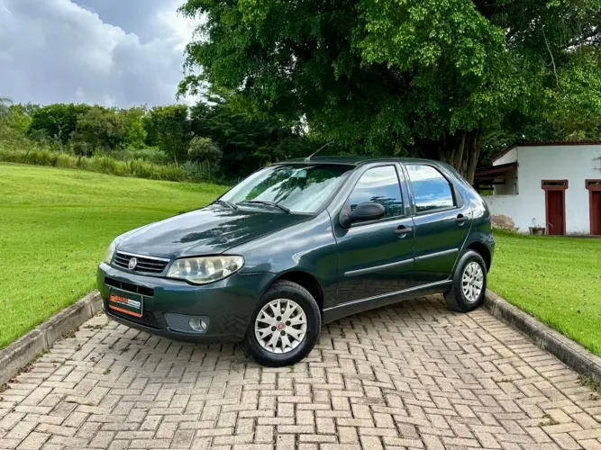 Fiat Palio Celebration 1.0 Fire Flex 8V 4P 2014