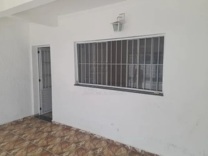 Casa Residencial para locação no bairro Vale das Nogueiras em Americana, SP