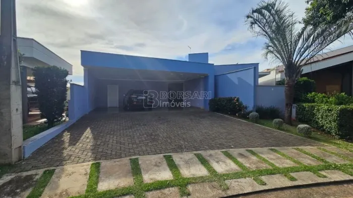Venda de Casas / Padrão na cidade de Araraquara