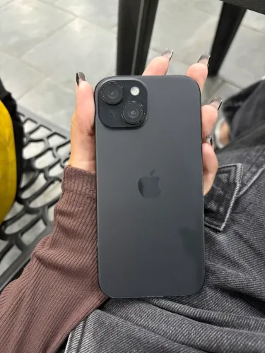 iphone 15 - 256GB