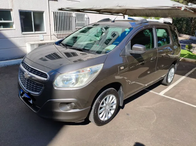 Chevrolet Spin LT 1.8 8V Econo.flex 5P Mec. 2013