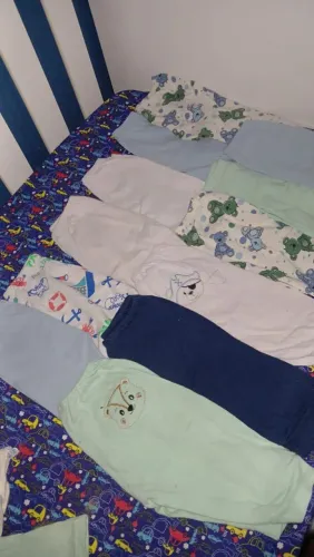 Lote de roupa de bebê menino 