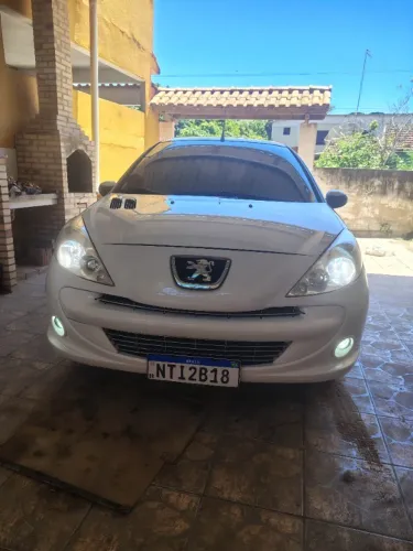 Peugeot 207 XR Sport 1.4 Flex 8V 5P 2011