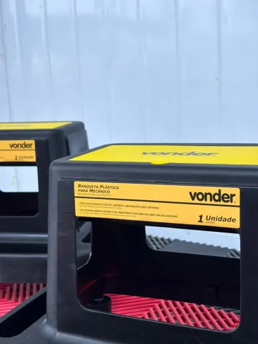 Banqueta plástica para mecânico - Vonder