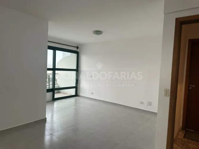 Apartamento a venda com 02 dormitórios em Interlagos